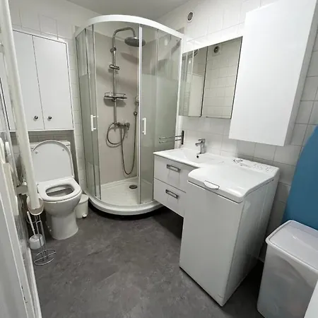 Cosy With Terrace 200m From The Sandy Beaches Wifi *