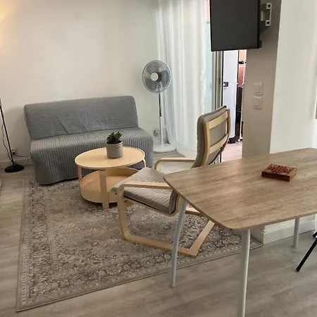 Cosy With Terrace 200m From The Sandy Beaches Wifi